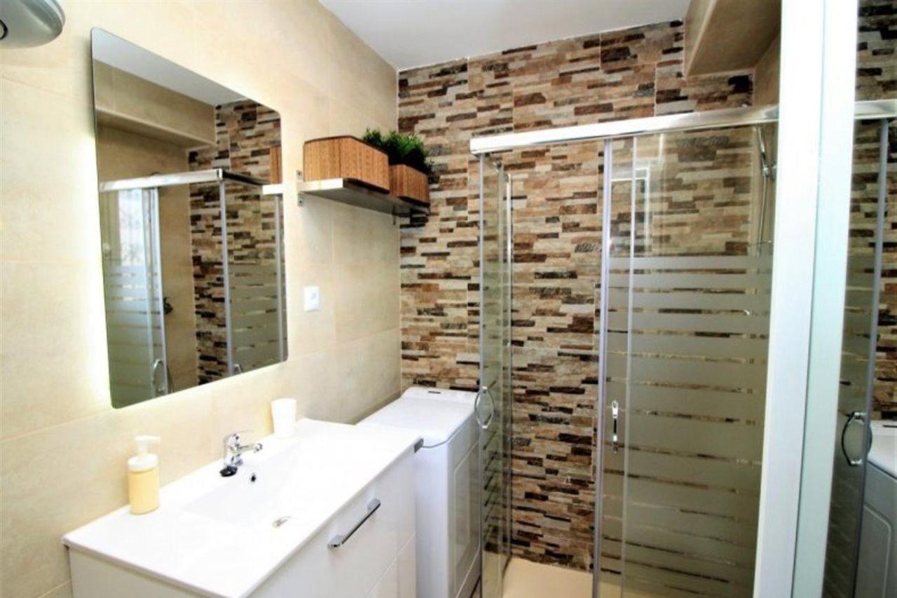 Coblanca 5 83 Appartement